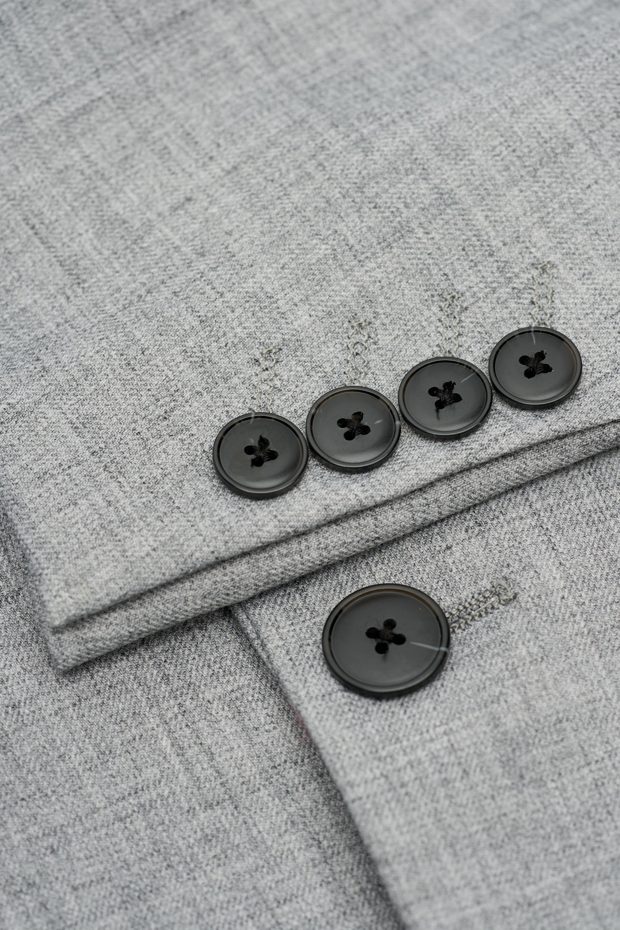 Malibu - Men's Grey 3 Piece Tailored Fit Suit