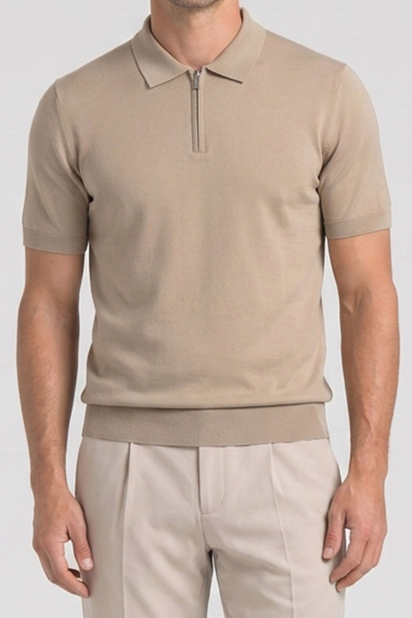 Beiges Poloshirt mit Reißverschlusskragen für Herren