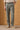 Herrenhose aus 100 % Leinen in Salbeigrün mit Bundfalten und Kordelzug, bequeme, gerade Passform