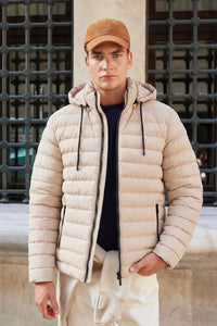 Beige Herren-Steppjacke mit Kapuze, leicht, gesteppt, mit Reißverschluss