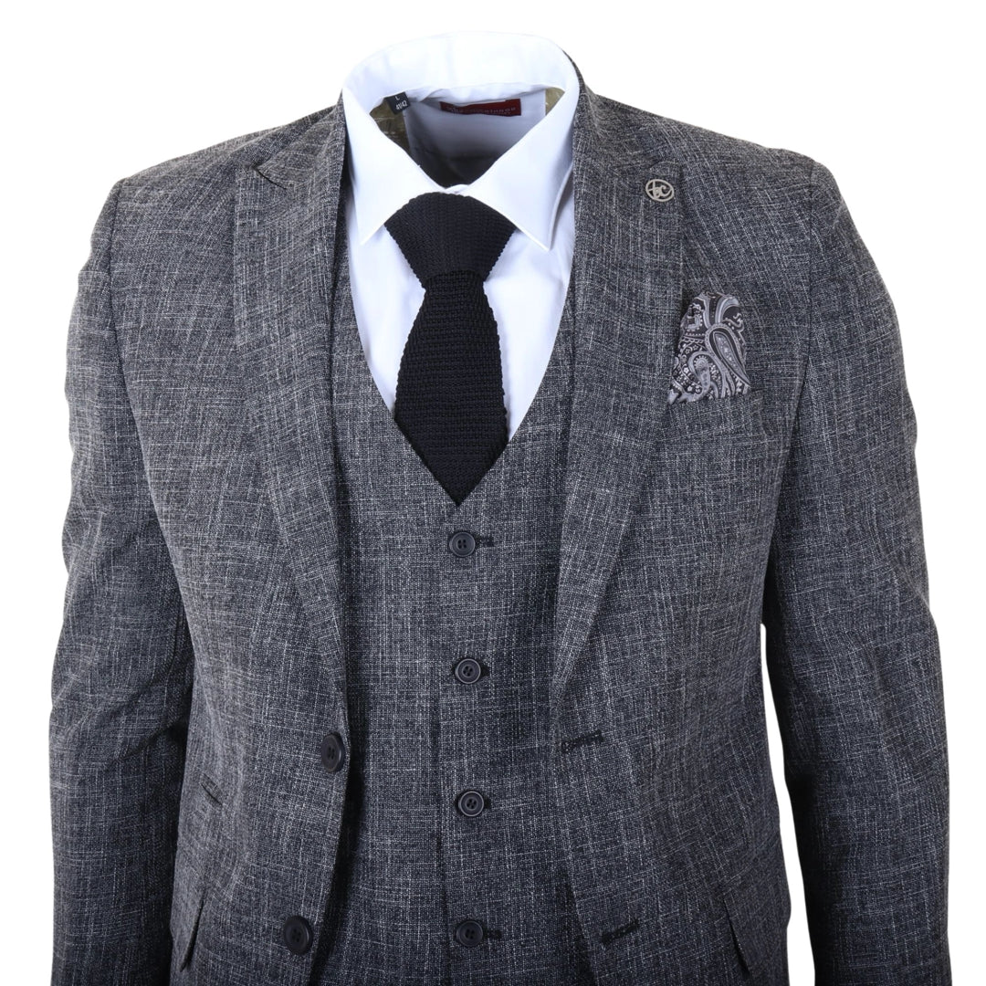 IM33 - Schwarzer 3-teiliger Herrenanzug mit taillierter Passform