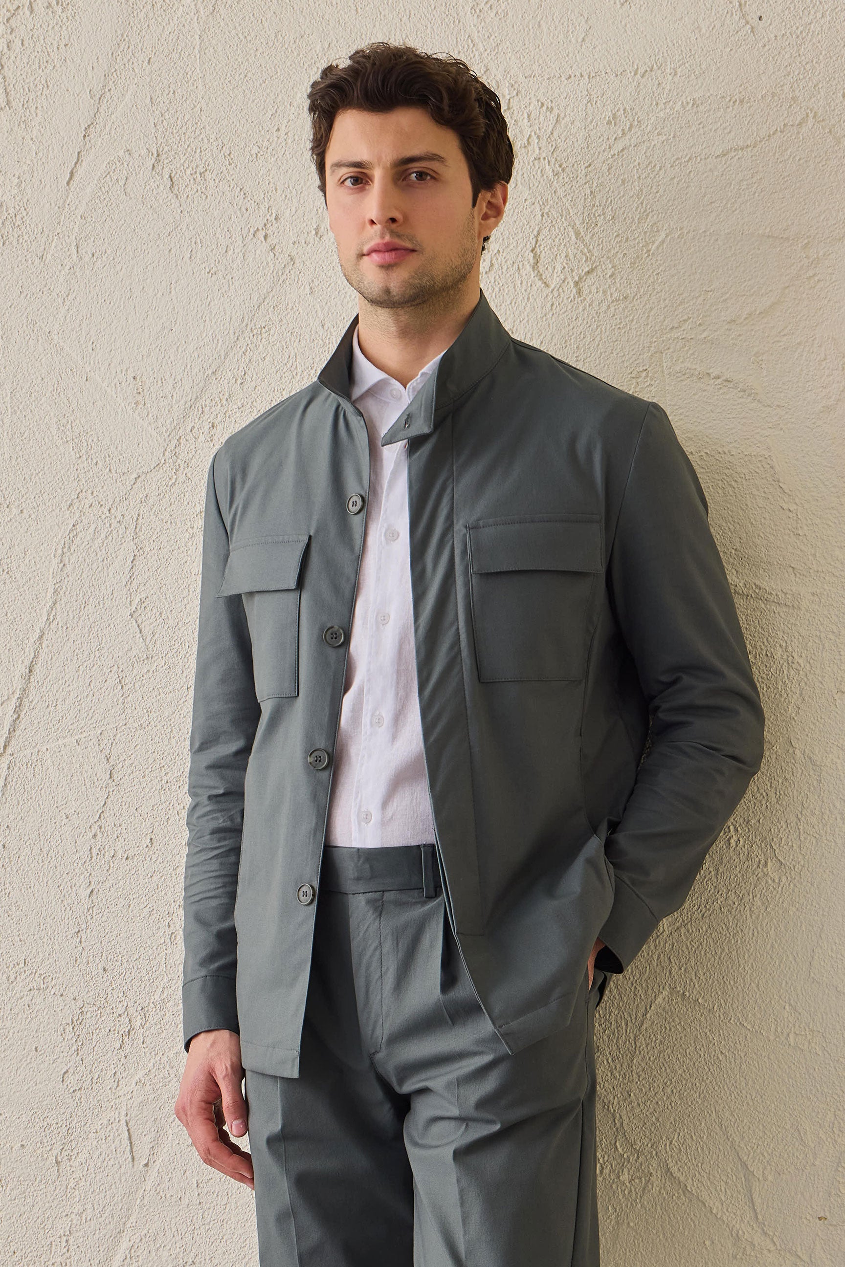 Herren-Utility-Jacke in Salbeigrün, leichte, elegante Freizeitjacke