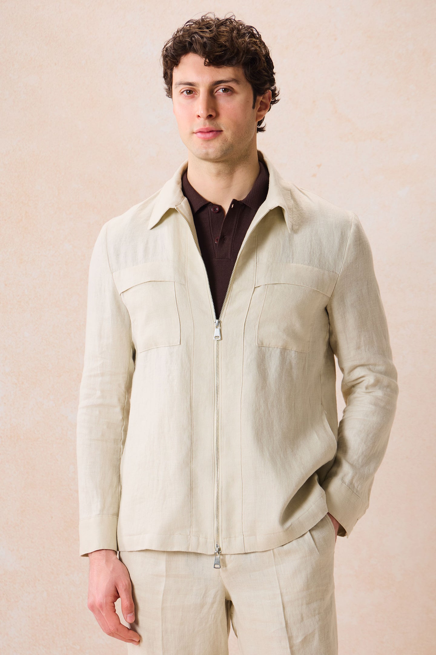 Beige Leinen-Anzug für Herren, elegant-lässig, 2-teilig, mit Reißverschluss vorne, Safari-Stil, Sommer