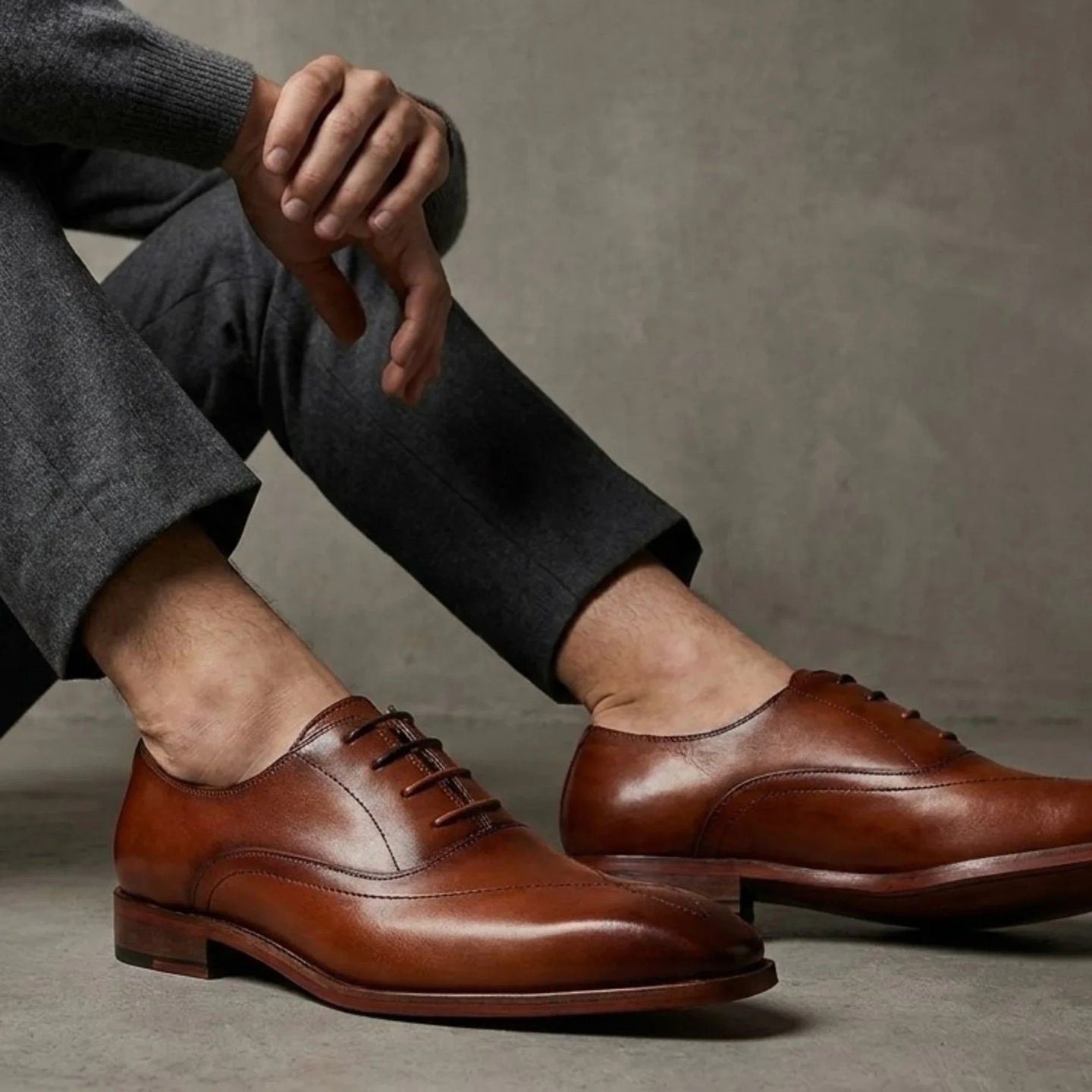 Jett - Herren Oxford-Schuhe mit hellbrauner Kreuzstich-Zehenkappe
