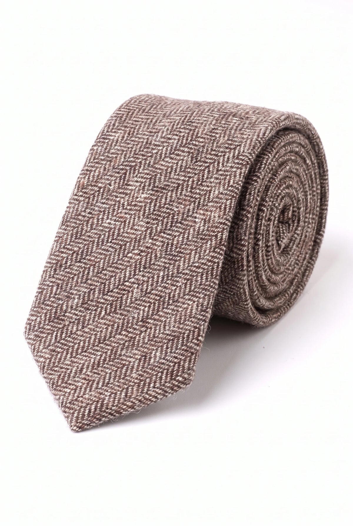 Herrenkrawatte aus braunem Tweed mit Fischgrätmuster