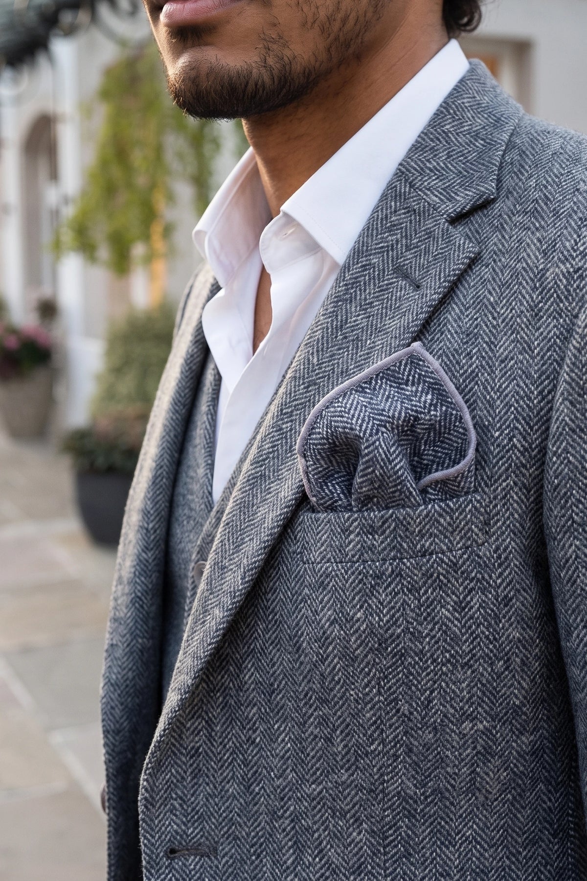 Einstecktuch für Herren aus grauem Tweed-Wollmischgewebe