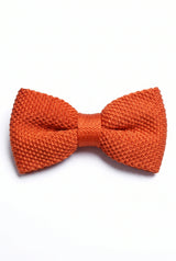 Orangefarbene Strickfliege für Herren