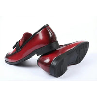 Herren-Slipper mit Quasten und Hochglanzfinish