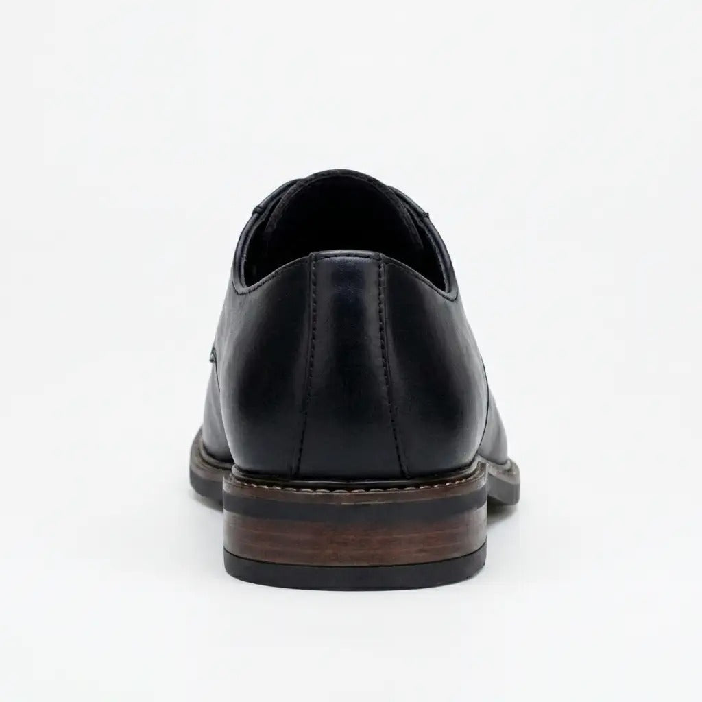 Tanner - Schwarze Herren-Derby-Schnürschuhe aus Leder mit schlichter Zehenpartie